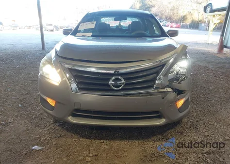 2013 Nissan Altima 2.5 S z USA, uszkodzony, nr VIN 1N4AL3AP5DC176156